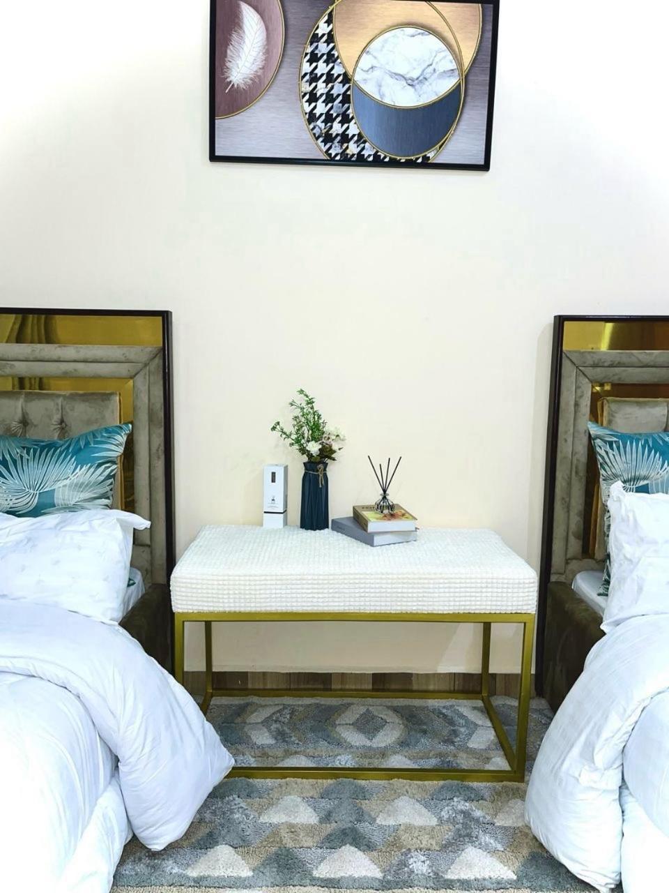 R&K Two Bedroom Apartment Dar es Salaam Buitenkant foto